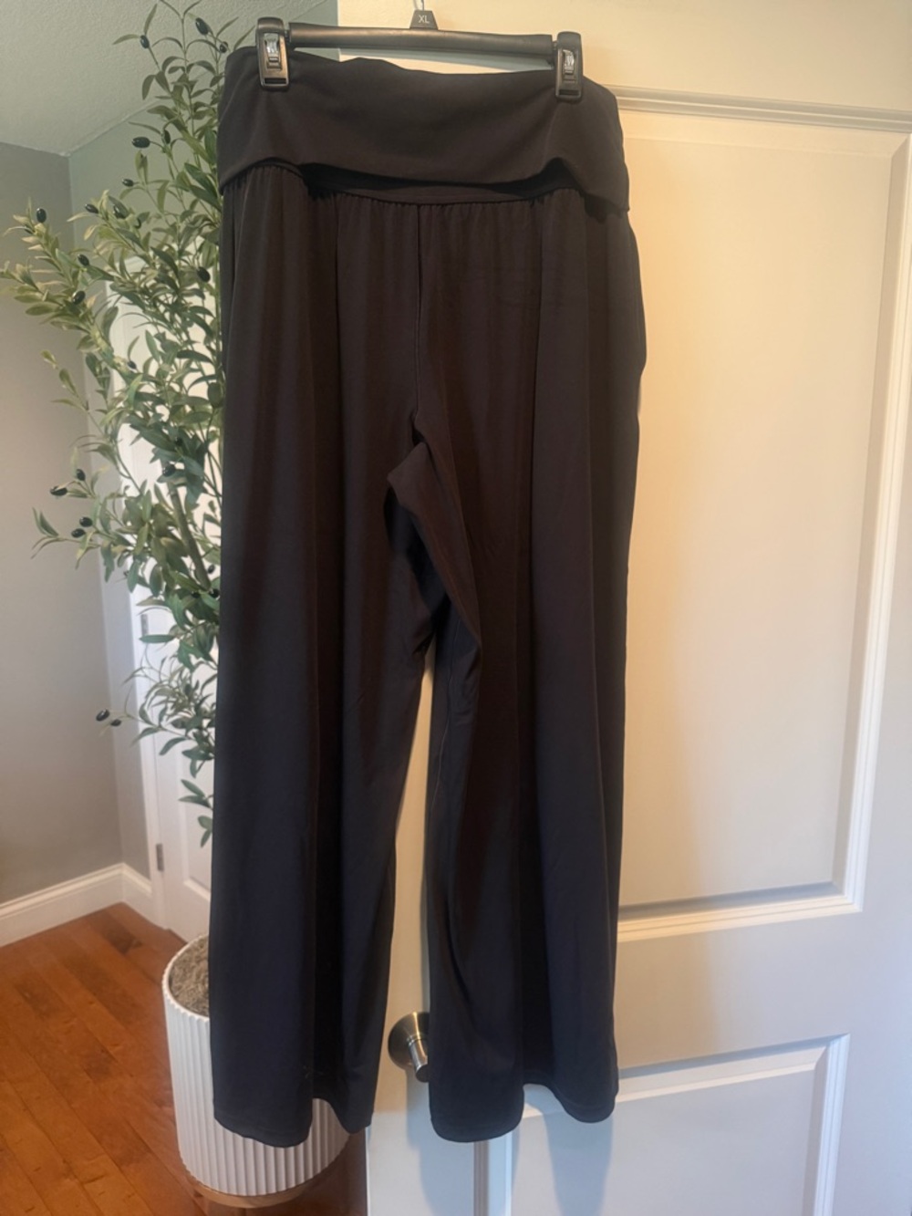 Aerie Fold-Over Wide Leg Pants - Picture 2 of 3